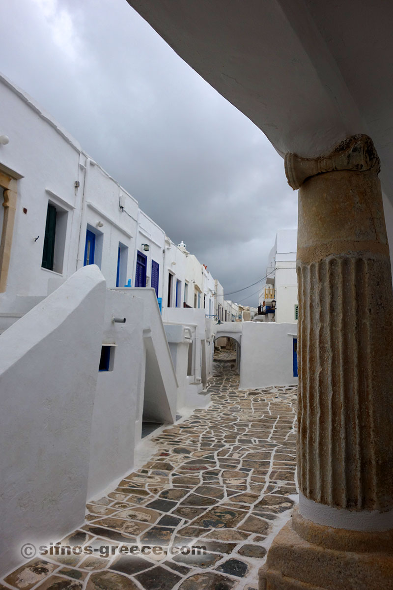 Passeggiando per il villaggio di Kastro